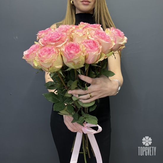 Букет из 15 розовых роз Эсперанс 50см