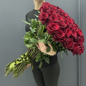 Букет из 51 красной розы 70см
