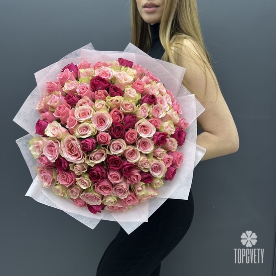 Букет из 101 розовой розы Кения 35см