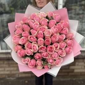 Букет из 51 розовой розы Белла Роса 50см